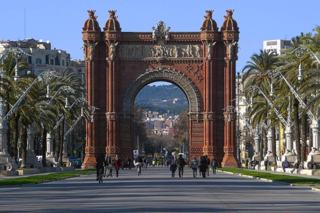 7 Pax Montserrat Ramblas Barcelona Zewnętrze zdjęcie