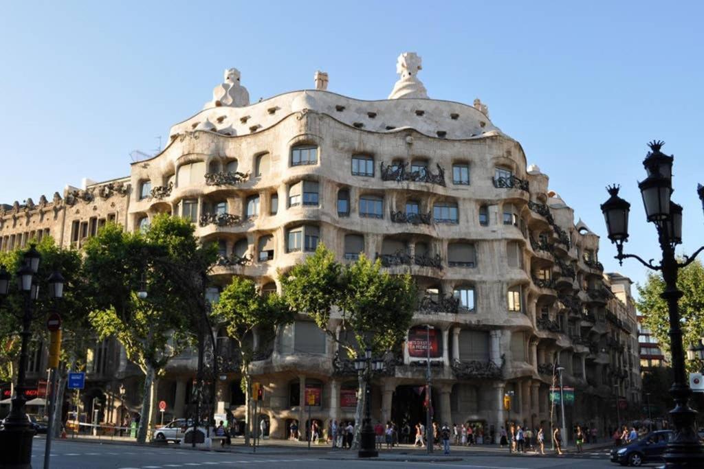 7 Pax Montserrat Ramblas Barcelona Zewnętrze zdjęcie