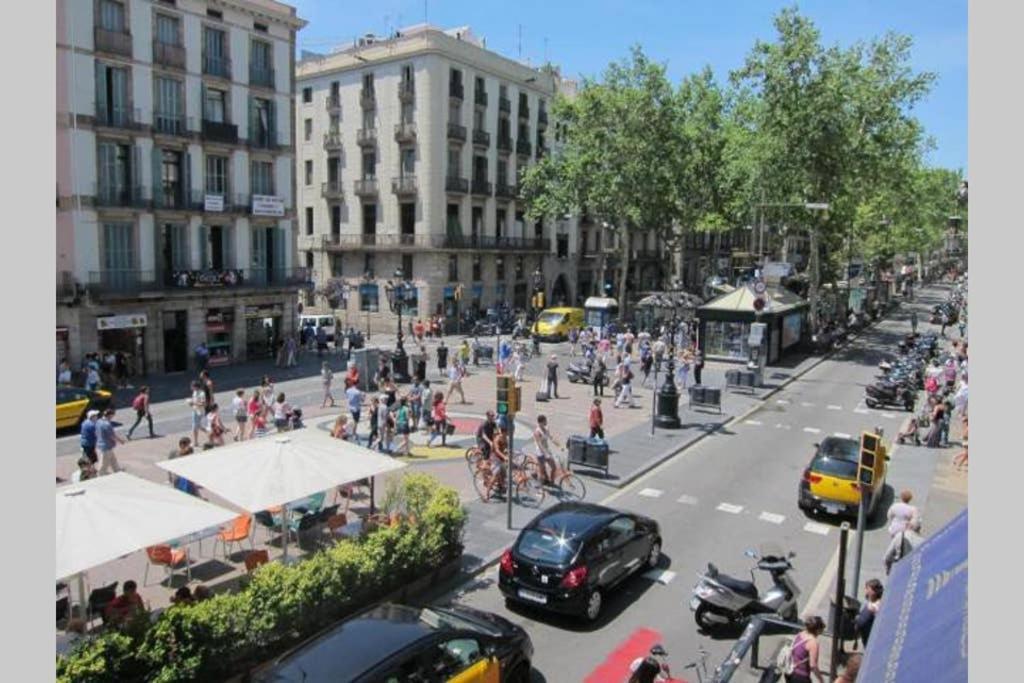 7 Pax Montserrat Ramblas Barcelona Zewnętrze zdjęcie